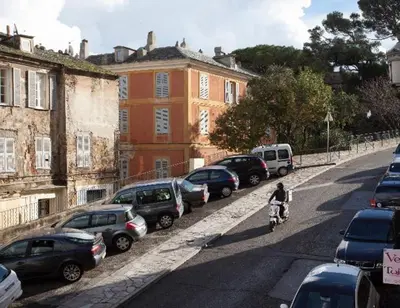 Quartier de l'appartement ou autre quartier proche