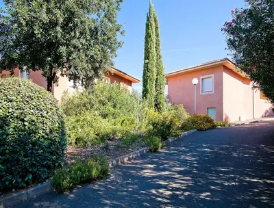 Jardin de l'établissement Résidence Suarella