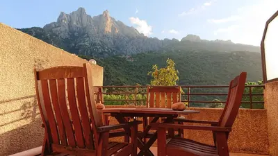 Vue générale sur la montagne ou vue sur la montagne depuis l'appart'hôtel