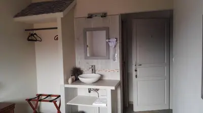 Salle de bains dans l'établissement L'Albadu