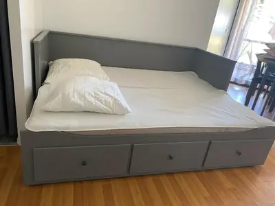Un ou plusieurs lits dans un hébergement de l'établissement Residence Santa Lucia, studio avec piscine , vue mer et pied dans l'eau , Moriani-Plage