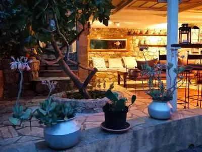 Restaurant ou autre lieu de restauration dans l'établissement A ChiOsella Égée