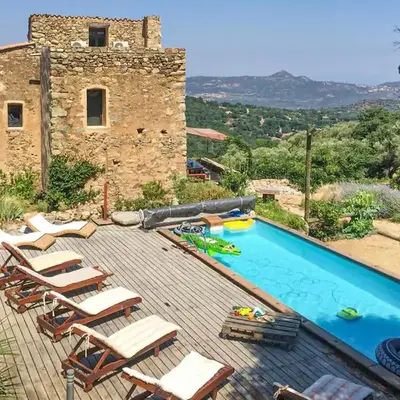 Awesome Home In Ville-Di-Paraso