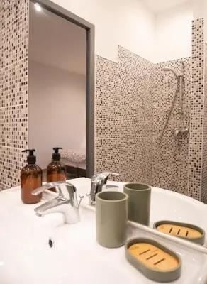 Salle de bains dans l'établissement MULINU BIANCU