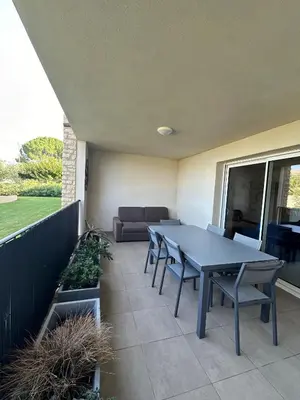Balcon ou terrasse dans l'établissement Appartement CUMARU vue mer
