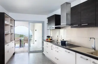 Cuisine ou kitchenette dans l'établissement CASA REGINA