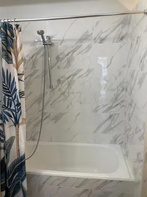 Salle de bains dans l'établissement Charmant T1 Bastia