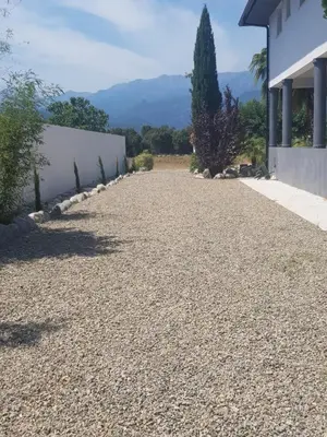 Vue générale sur la montagne ou vue sur la montagne depuis l'appartement