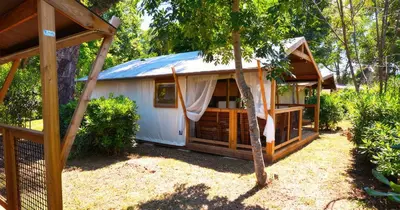 Jardin de l'établissement Camping Merendella