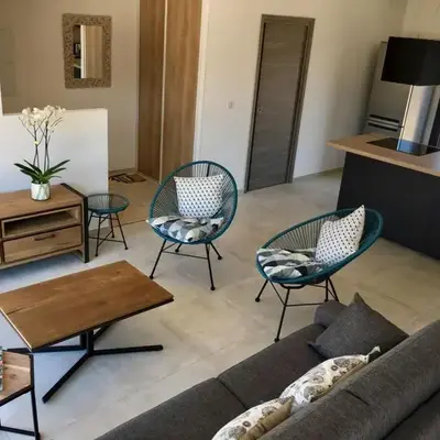 Villa grand confort à 500m de la plage de LOZARI