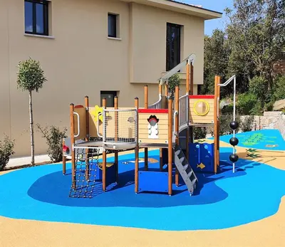 Aire de jeux pour enfants de l'établissement Résidence Storia d'Estate