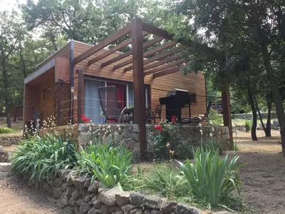 Jardin de l'établissement Caselena , un havre de paix en Balagne
