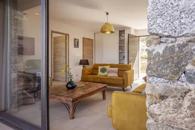 Coin salon dans l'établissement Villa Davia