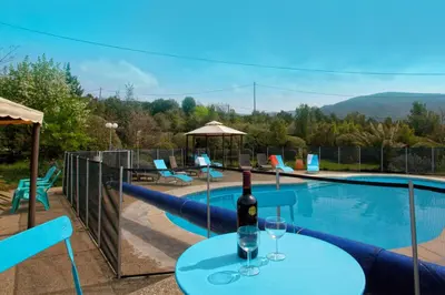 Piscine de l'établissement A Casa Aperta ou située à proximité