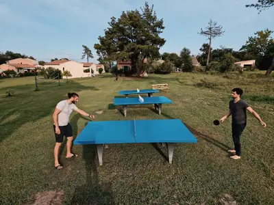 Tennis de table au sein de l'établissement Pinea Mare ou à proximité