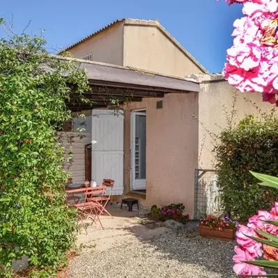 1 Bedroom Gorgeous Home In Venzolasca