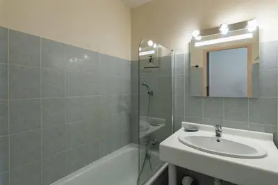 Salle de bains dans l'établissement Arinella