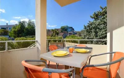 Balcon ou terrasse dans l'établissement 1 Bedroom Nice Apartment In Monticello