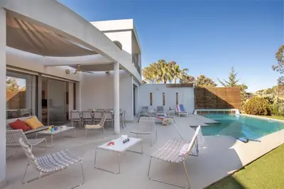Piscine de l'établissement Villa U Spanu ou située à proximité