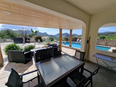 Vue générale sur la montagne ou vue sur la montagne depuis l'appartement
