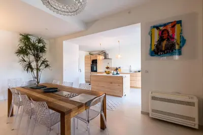 Cuisine ou kitchenette dans l'établissement Bellu Querciu