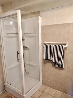 Salle de bains dans l'établissement Strada di a cuma