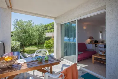 Jardin de l'établissement Casa l'Alivi