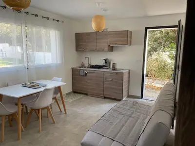 Cuisine ou kitchenette dans l'établissement Les jardins de Saint Pancrace