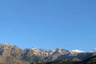 Vue générale sur la montagne ou vue sur la montagne depuis l'appartement