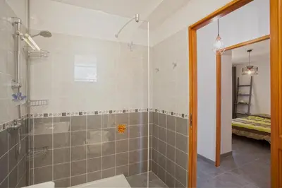 Salle de bains dans l'établissement Casa Chjara Maria