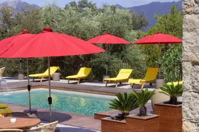 Piscine de l'établissement Hôtel Casale Olmia ou située à proximité