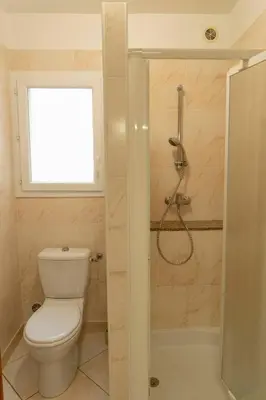 Salle de bains dans l'établissement Residence Scopa Marina