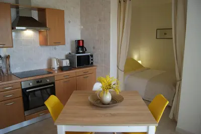 Cuisine ou kitchenette dans l'établissement Vue sur mer à Santa Severa - Appartement Les Cyprès