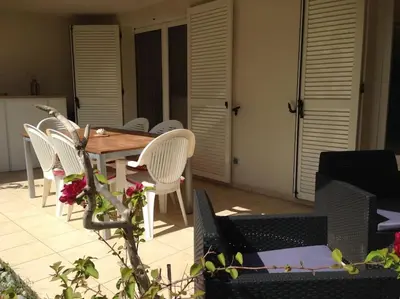 Plan de l'établissement Appartement charmant en Corse avec terrasse au calme