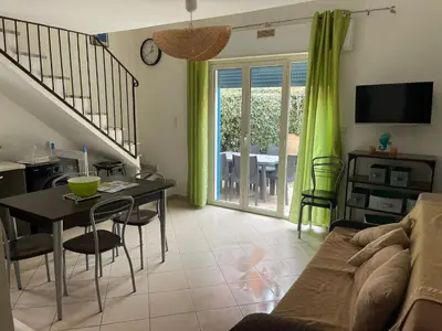 Coin salon dans l'établissement Corse Balagne Les Terrasses de Lozari secteur Ile Rousse