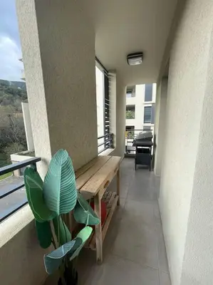 Coin salon dans l'établissement Appartement calme proche Bastia