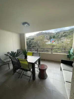Vue générale sur la montagne ou vue sur la montagne depuis l'appartement