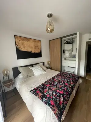 Un ou plusieurs lits dans un hébergement de l'établissement Appartement calme proche Bastia