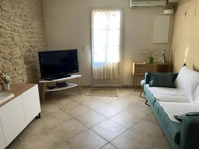 Plan de l'établissement Appartement moderne à Saint-Florent, 70 m², terrasse
