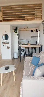 Cuisine ou kitchenette dans l'établissement Casa Mar, studio 4P, vue mer, Sant'Ambroggio, Lumio