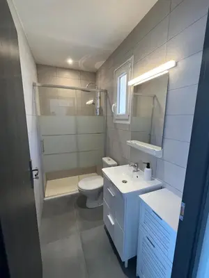 Salle de bains dans l'établissement Maison T1 bis Corse