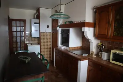 Cuisine ou kitchenette dans l'établissement Appartement dernier étage vue imprenable sur mer