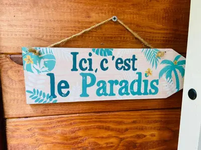 Certificat, récompense, panneau ou autre document affiché dans l'établissement Beach house à Marina di Sorbo …Corse