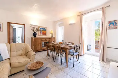 Coin salon dans l'établissement Alla Casa - Appt pour 6 avec terrasse